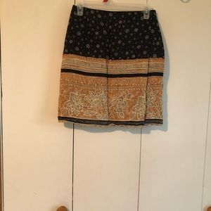 Beautiful Vintage Mini Wrap Skirt